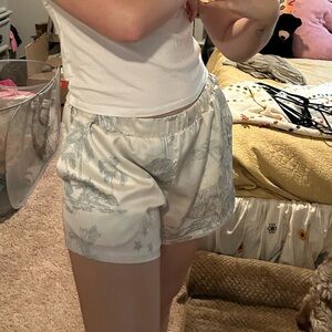 Satin tropical shorts